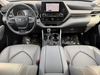 2023 Toyota Highlander XLE AWD (Natl)