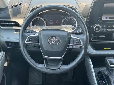 2023 Toyota Highlander XLE AWD (Natl)