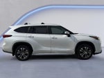 2023 Toyota Highlander XLE AWD (Natl)