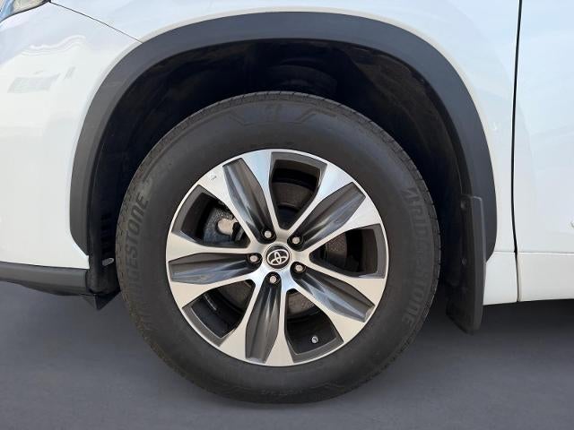 2023 Toyota Highlander XLE AWD (Natl)