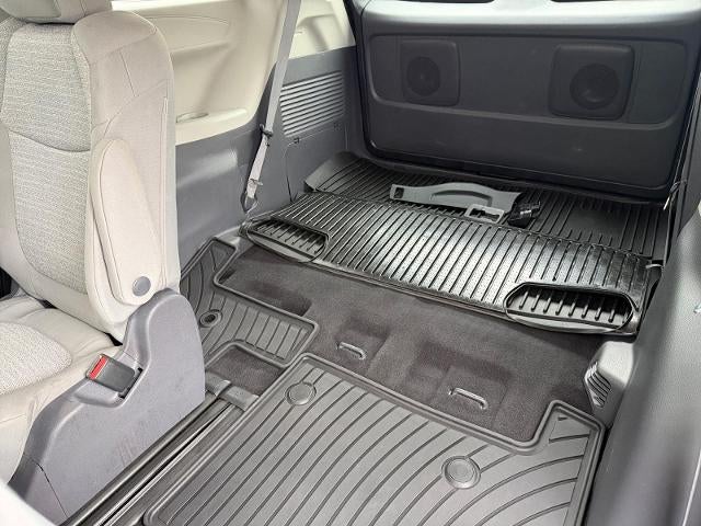 2021 Toyota Sienna LE FWD 8-Passenger (Natl)