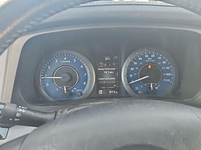 2020 Toyota Sienna XLE FWD 8-Passenger (Natl)