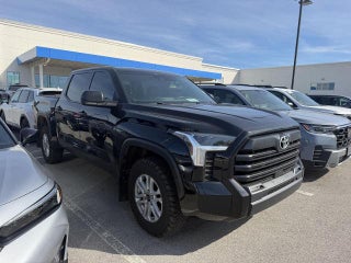 2026 Toyota Tundra 4WD 4WD SR5 CrewMax 5.5' Bed (SE)