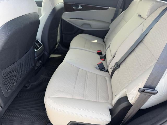 2016 Kia Sorento FWD 4dr 3.3L LX