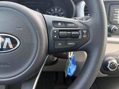 2016 Kia Sorento FWD 4dr 3.3L LX