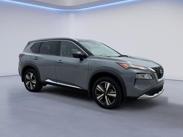 2022 Nissan Rogue FWD Platinum