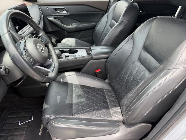 2022 Nissan Rogue FWD Platinum