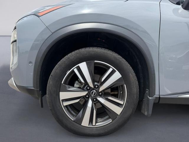 2022 Nissan Rogue FWD Platinum