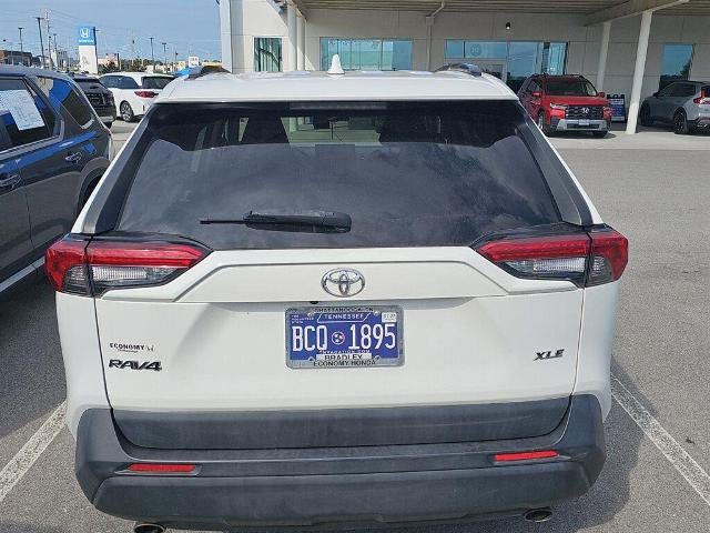 2020 Toyota RAV4 XLE FWD (Natl)