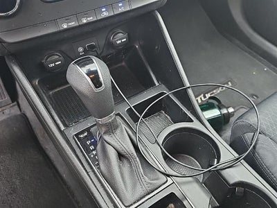 2016 Hyundai TUCSON FWD 4dr SE