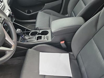 2016 Hyundai TUCSON FWD 4dr SE