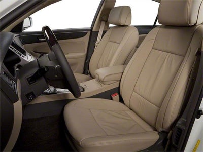 2010 Hyundai GENESIS 4dr Sdn 4.6L V8