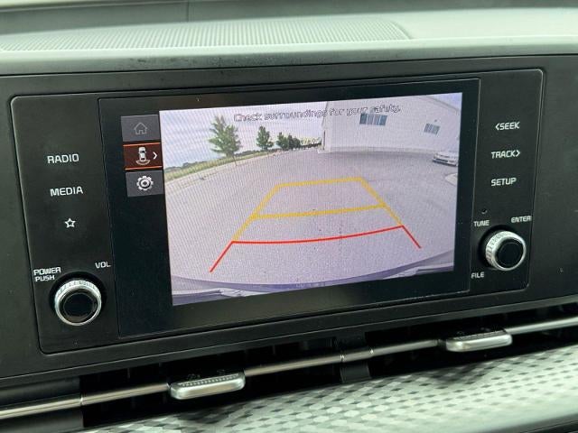 2023 Kia Carnival LX FWD w/Seat Pkg