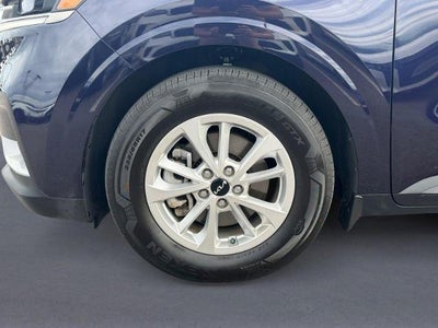 2023 Kia Carnival LX FWD w/Seat Pkg