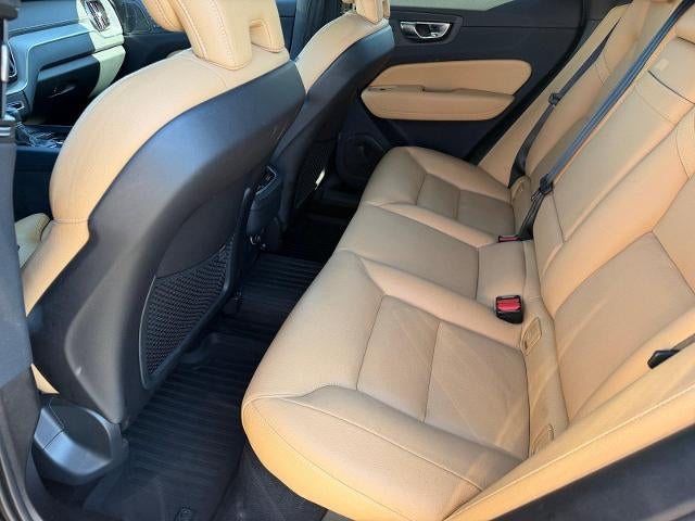 2019 Volvo XC60 T5 AWD Inscription