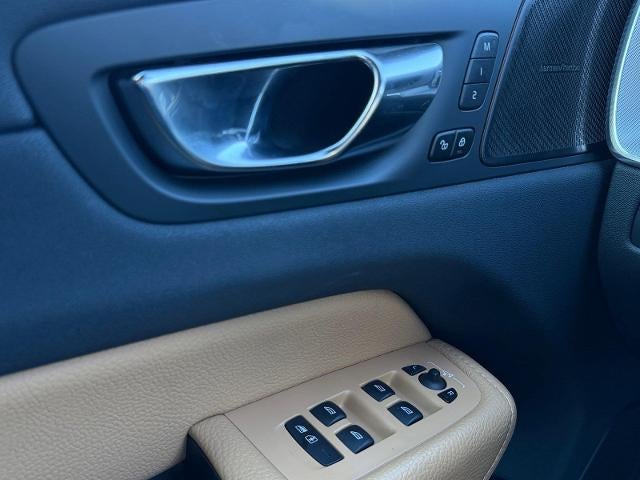 2019 Volvo XC60 T5 AWD Inscription