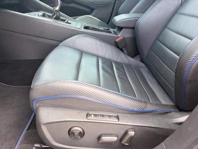 2022 Volkswagen Golf R 2.0T Manual