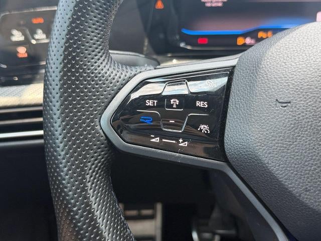 2022 Volkswagen Golf R 2.0T Manual