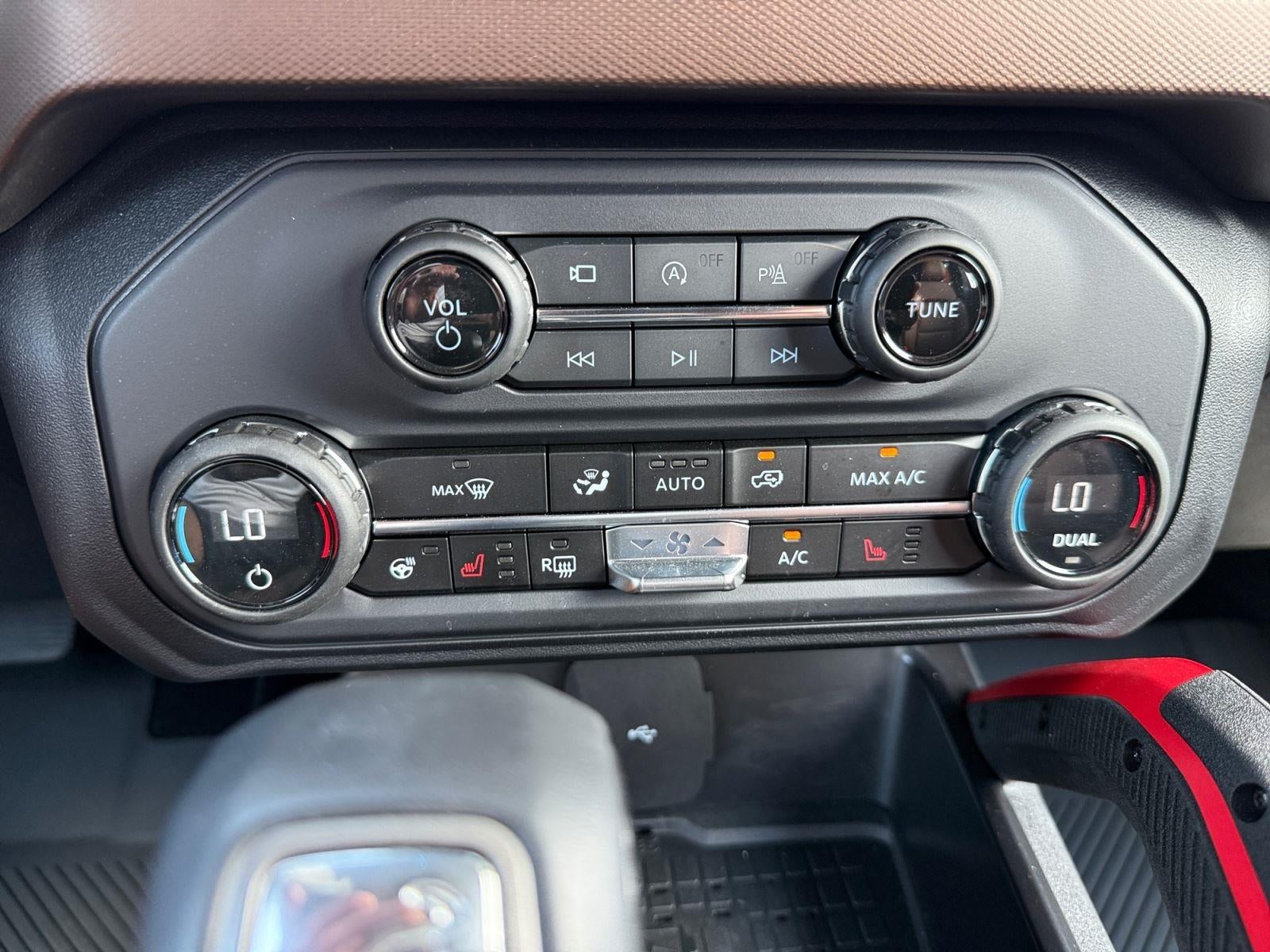 2024 Ford Bronco Heritage Limited Edition