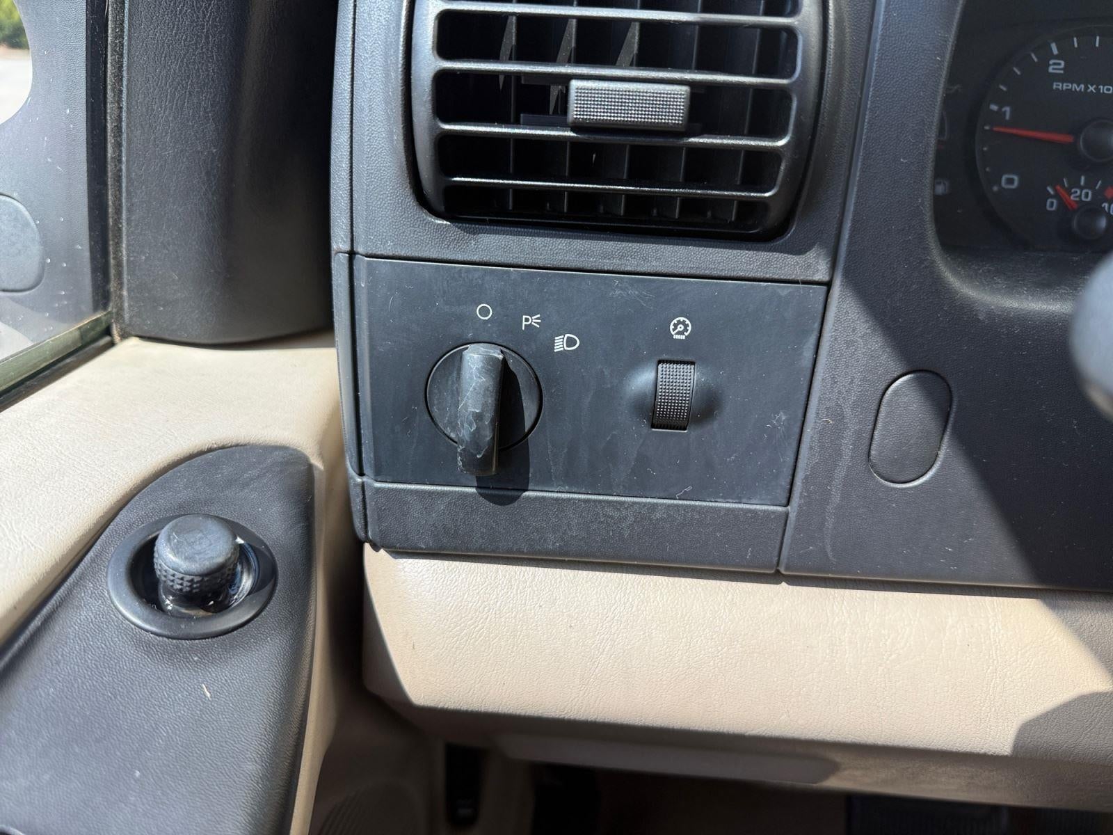 2006 Ford F-250 Base