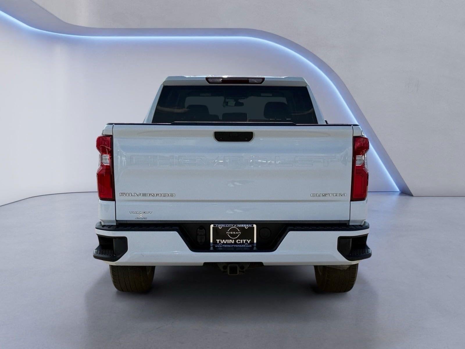 2022 Chevrolet Silverado 1500 LTD Custom