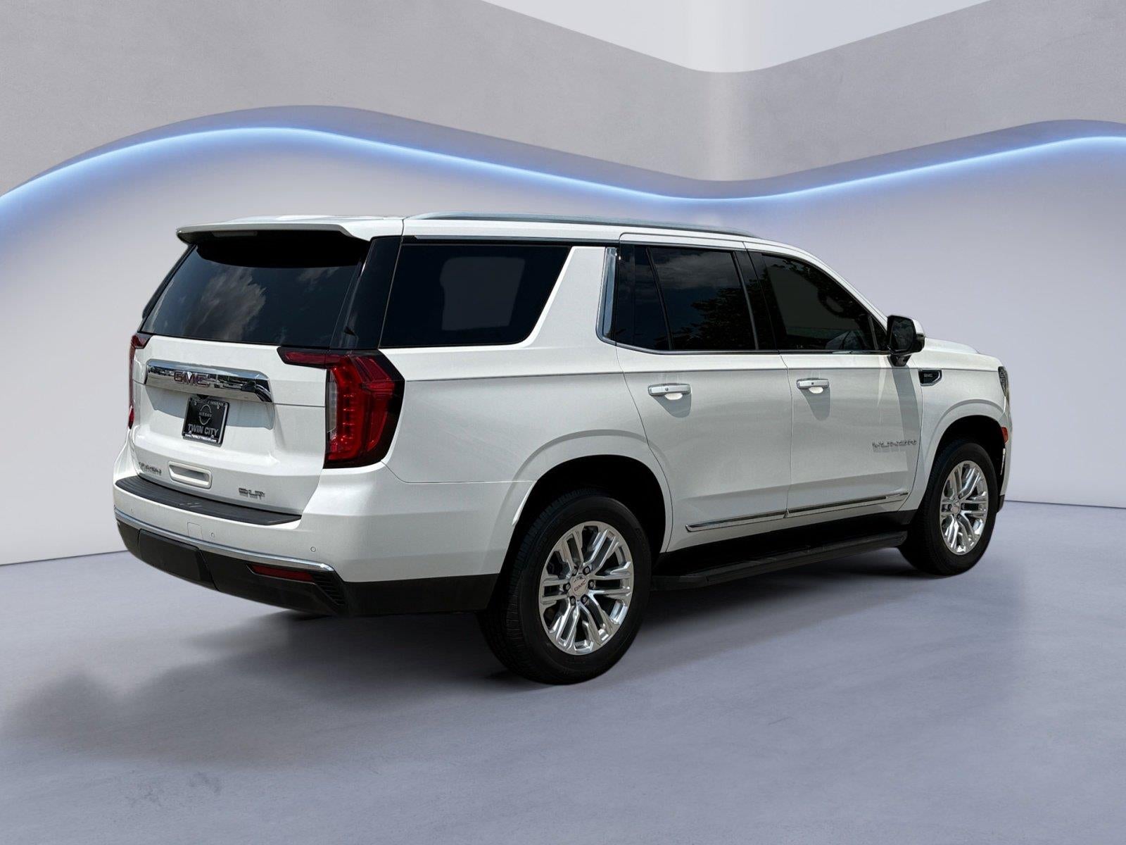 2021 GMC Yukon SLT