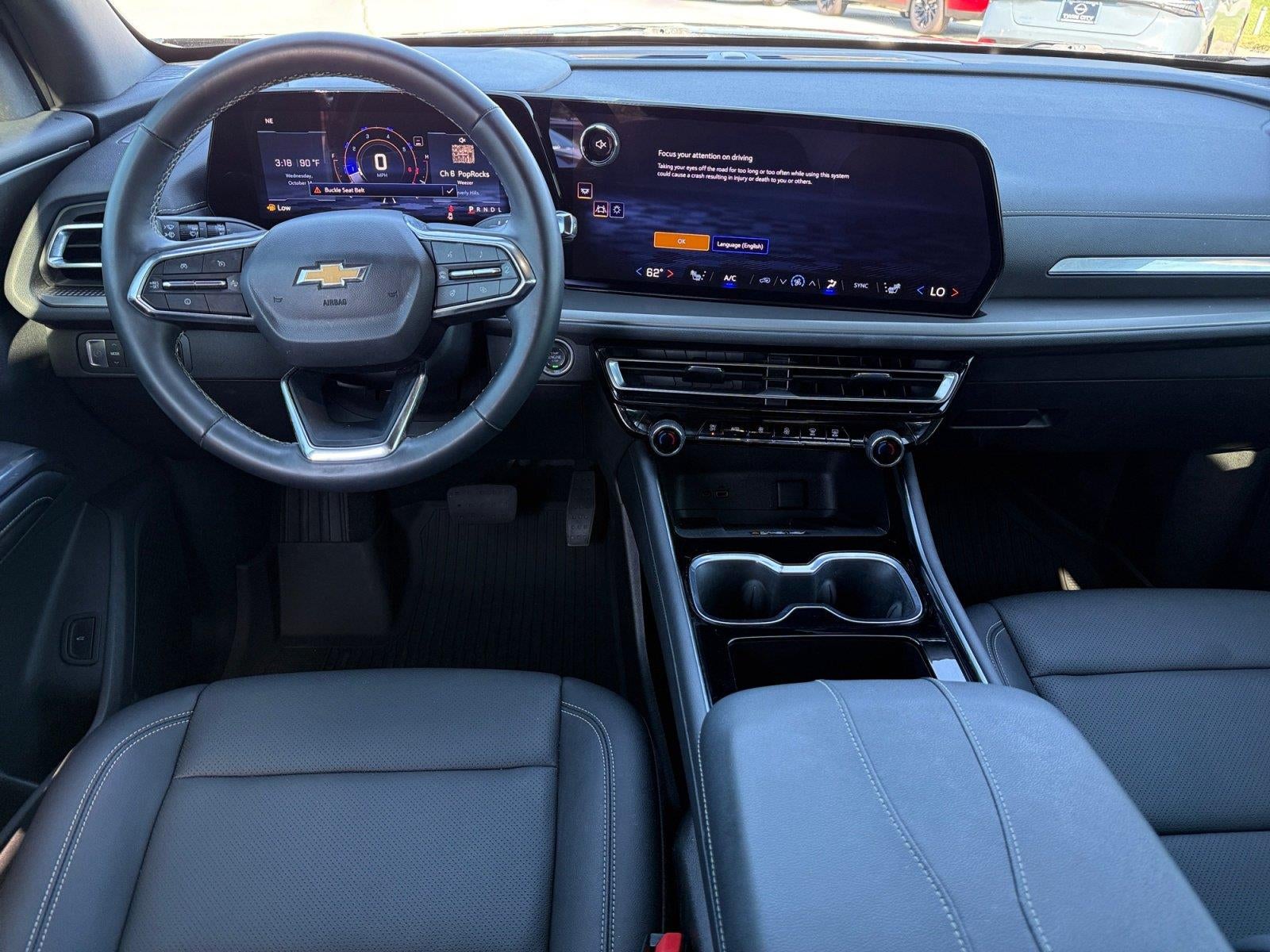 2025 Chevrolet Traverse FWD LT