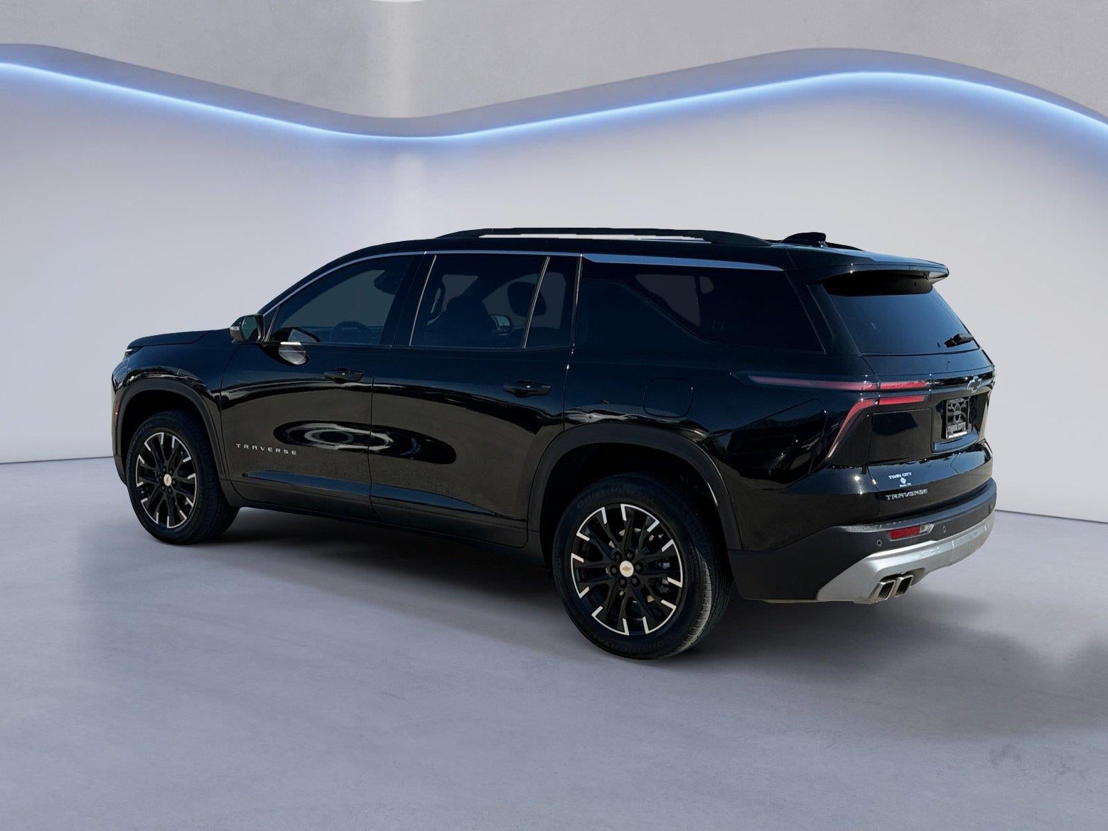 2025 Chevrolet Traverse FWD LT