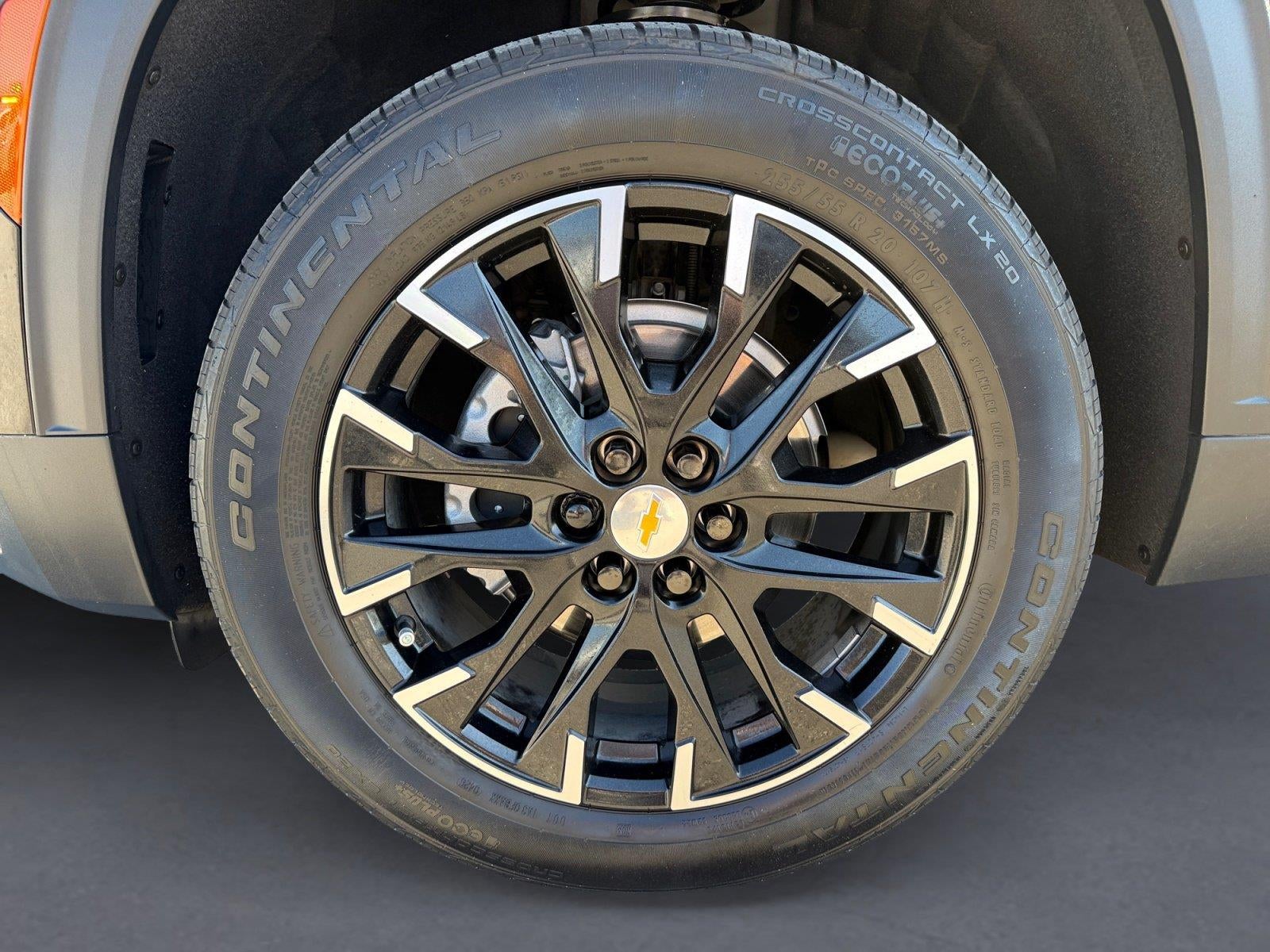 2025 Chevrolet Traverse FWD LT