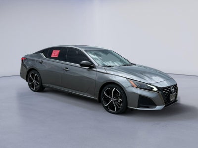 2023 Nissan Altima 2.5 SR