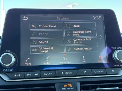 2022 Nissan Altima 2.5 SR