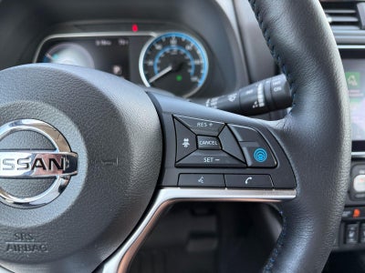 2022 Nissan LEAF SL PLUS