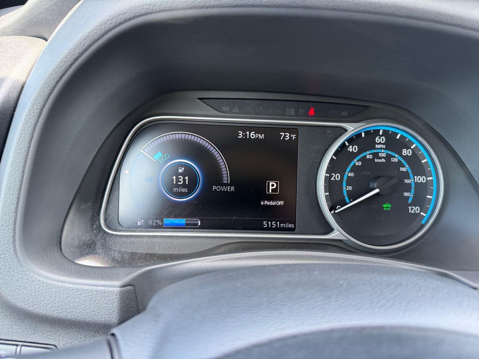 2022 Nissan LEAF SL PLUS