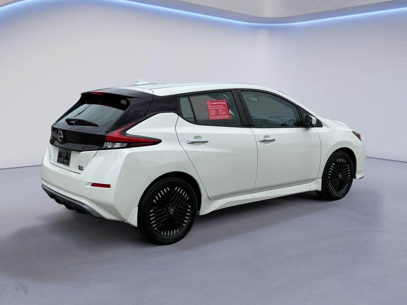 2023 Nissan Leaf SV PLUS