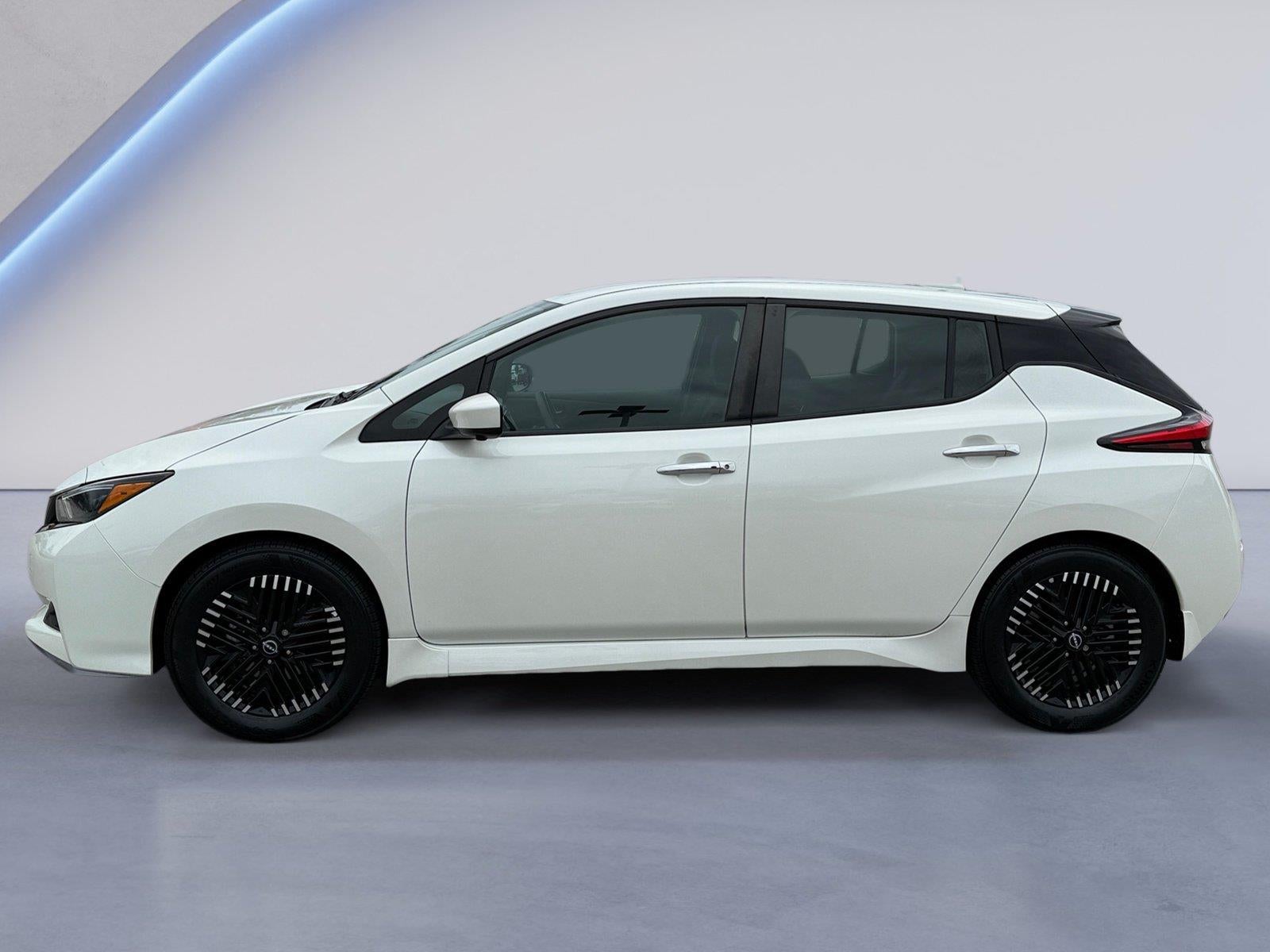 2023 Nissan Leaf SV PLUS