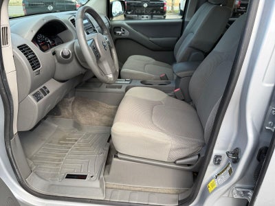 2011 Nissan Frontier SV