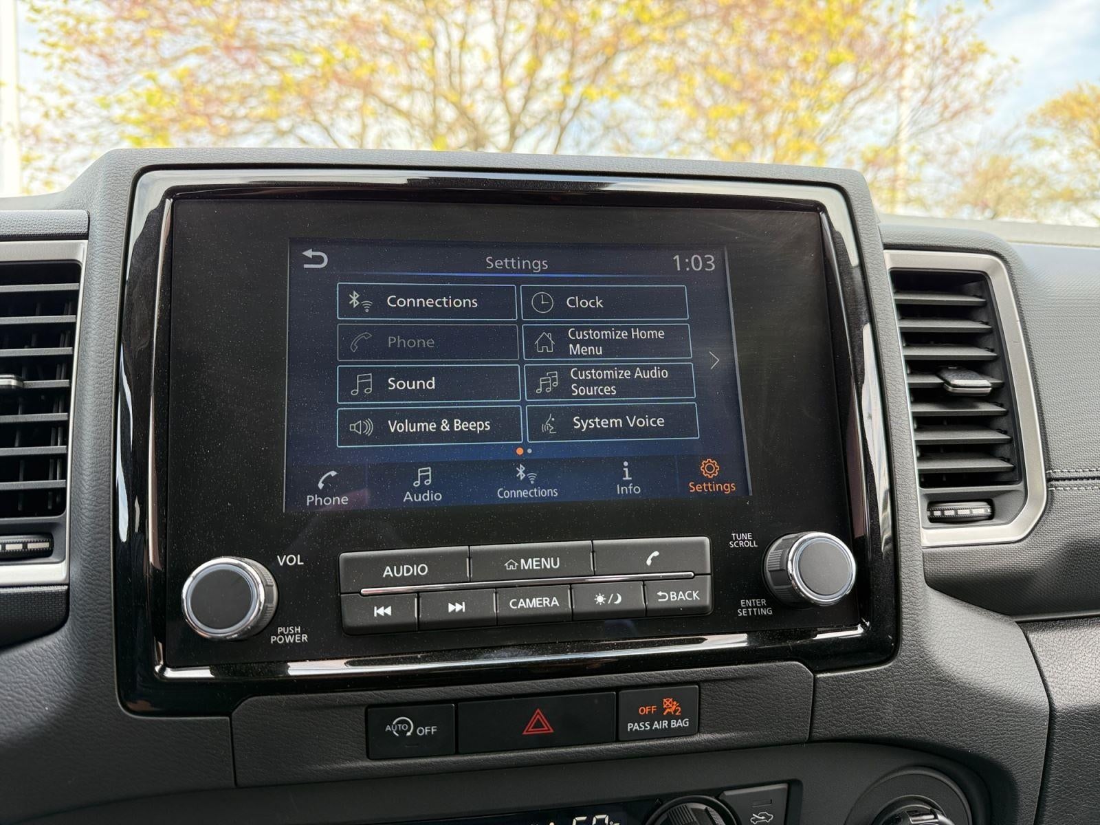 2024 Nissan Frontier SV