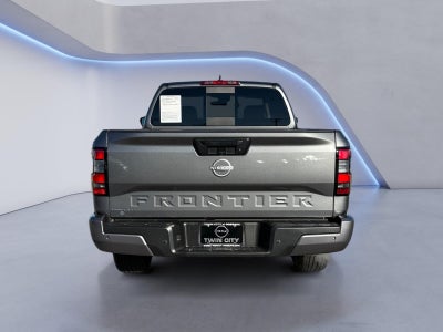 2025 Nissan Frontier SV