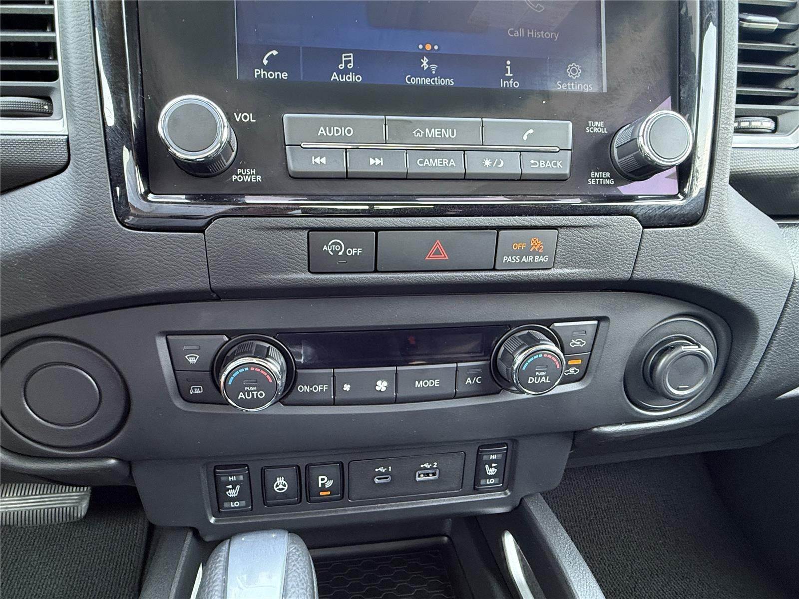 2024 Nissan Frontier SV