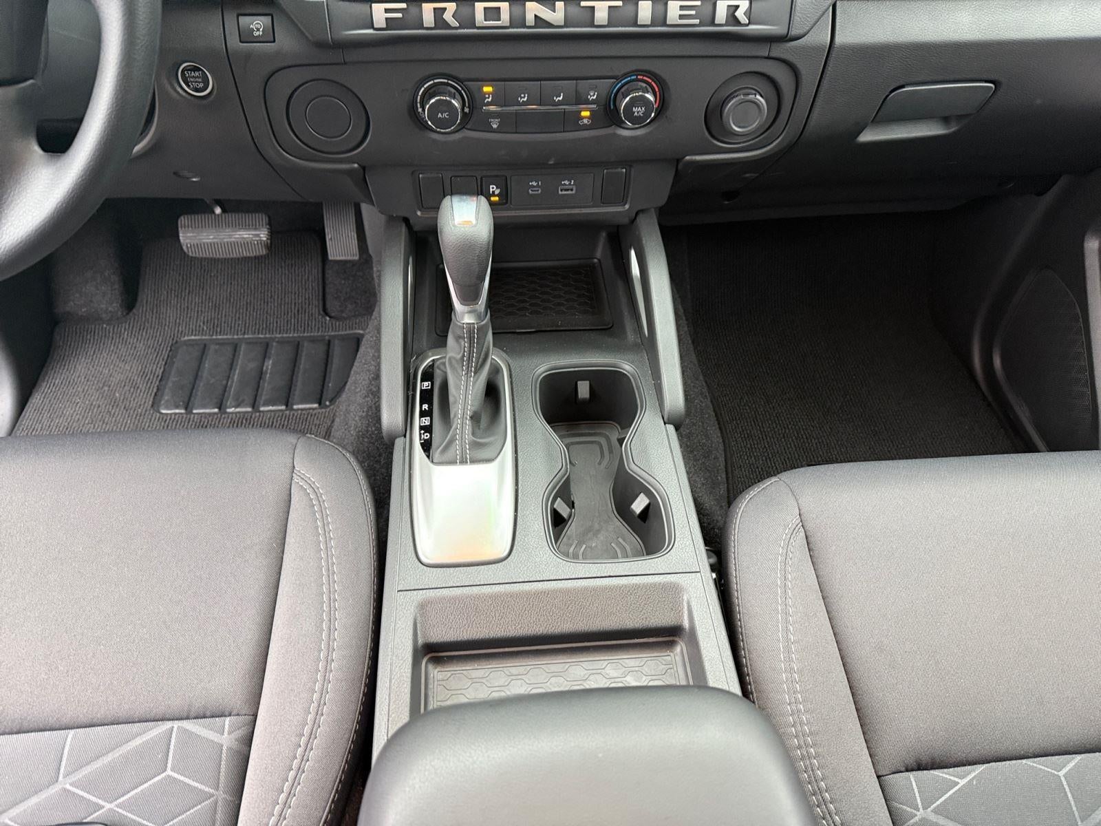 2025 Nissan Frontier SV