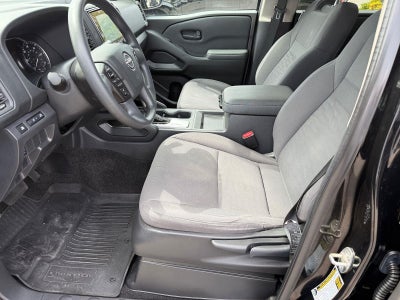 2022 Nissan Frontier S