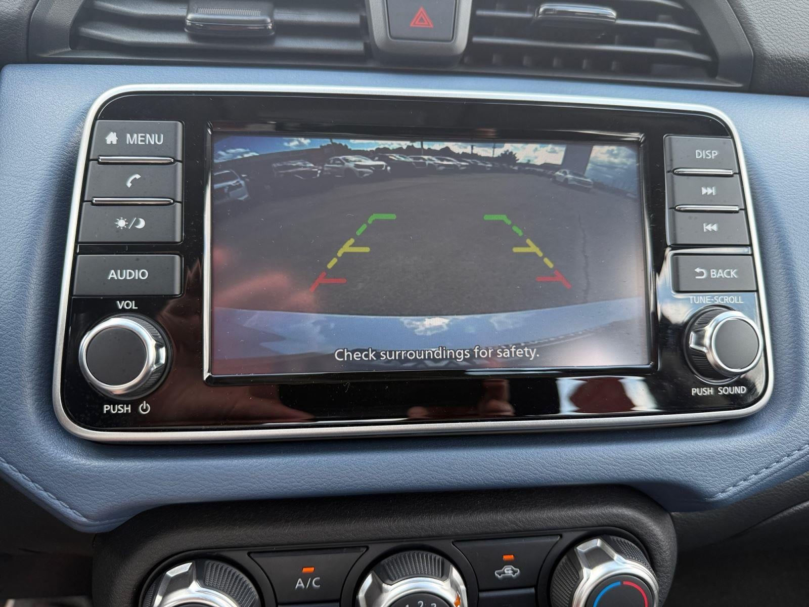 2025 Nissan Versa SV