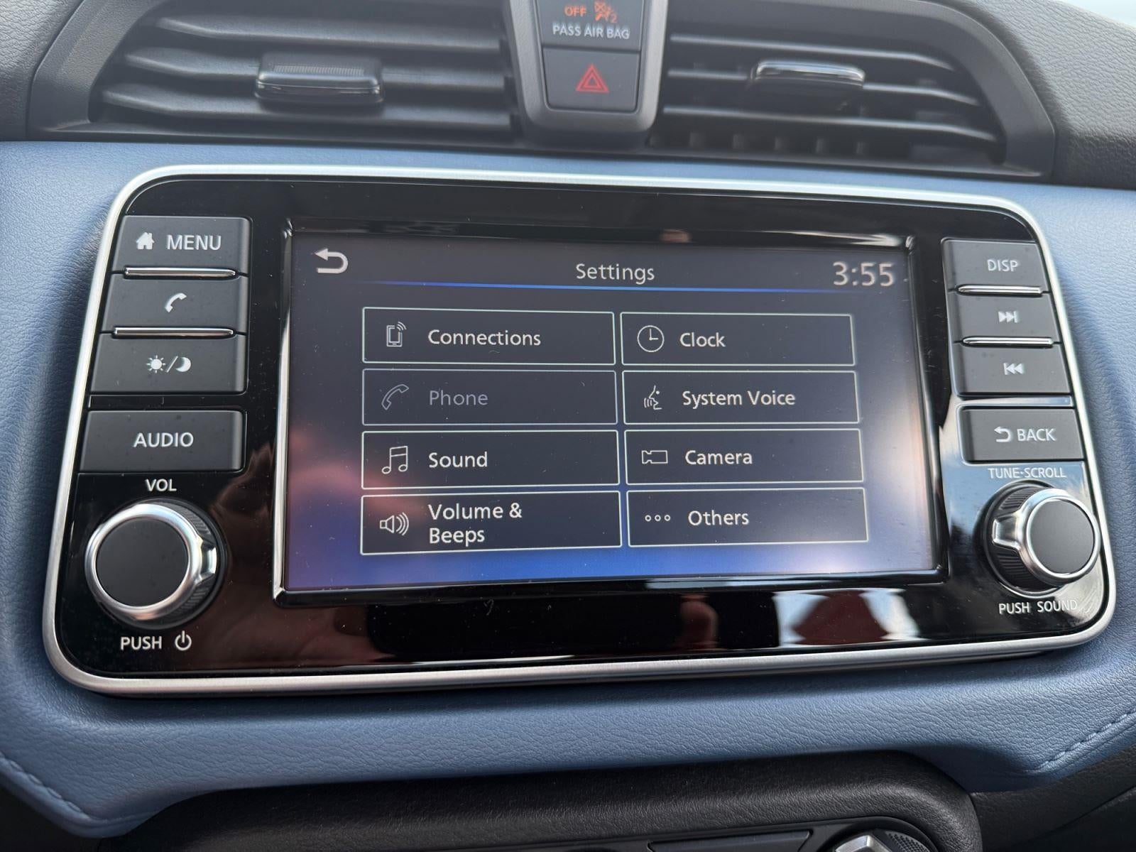 2025 Nissan Versa SV