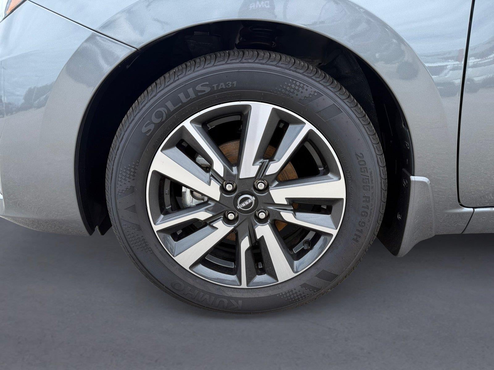 2025 Nissan Versa SV
