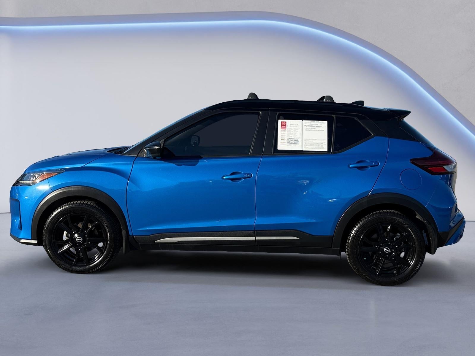 2022 Nissan Kicks SR