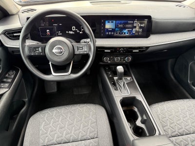 2025 Nissan Kicks SV