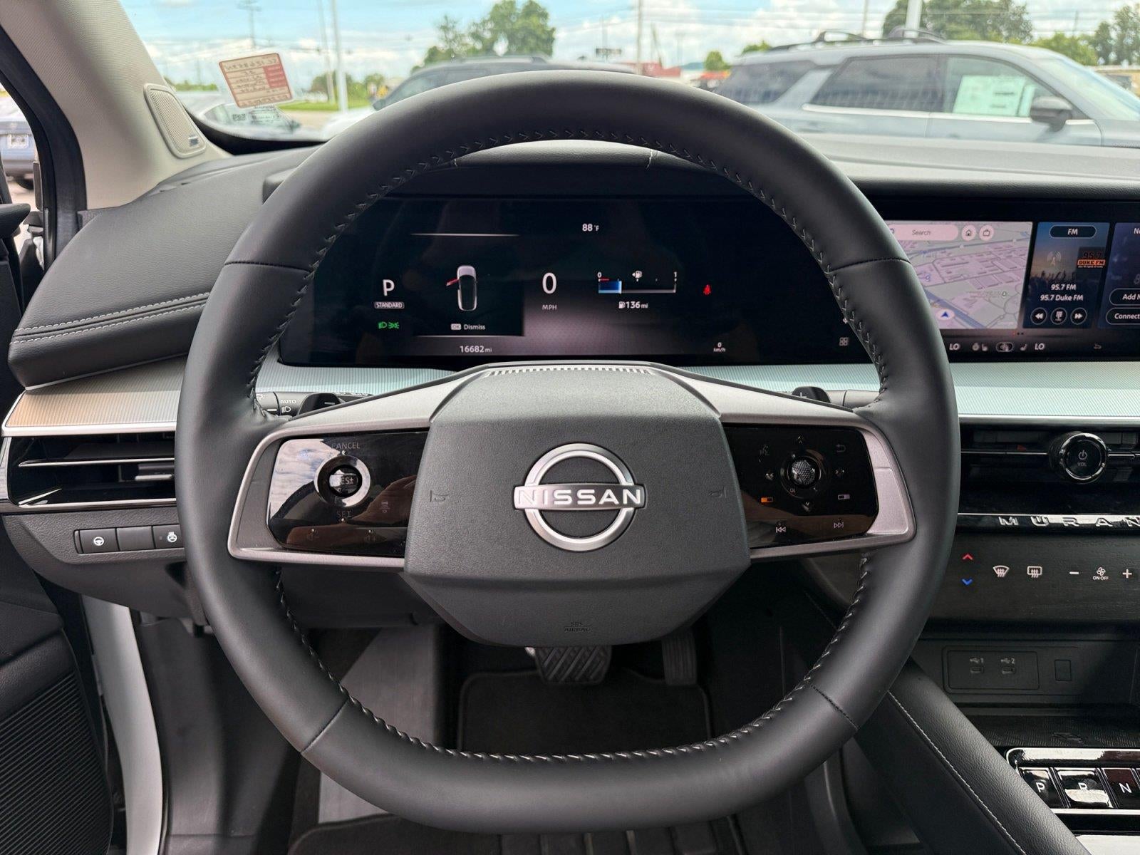 2025 Nissan Murano SL