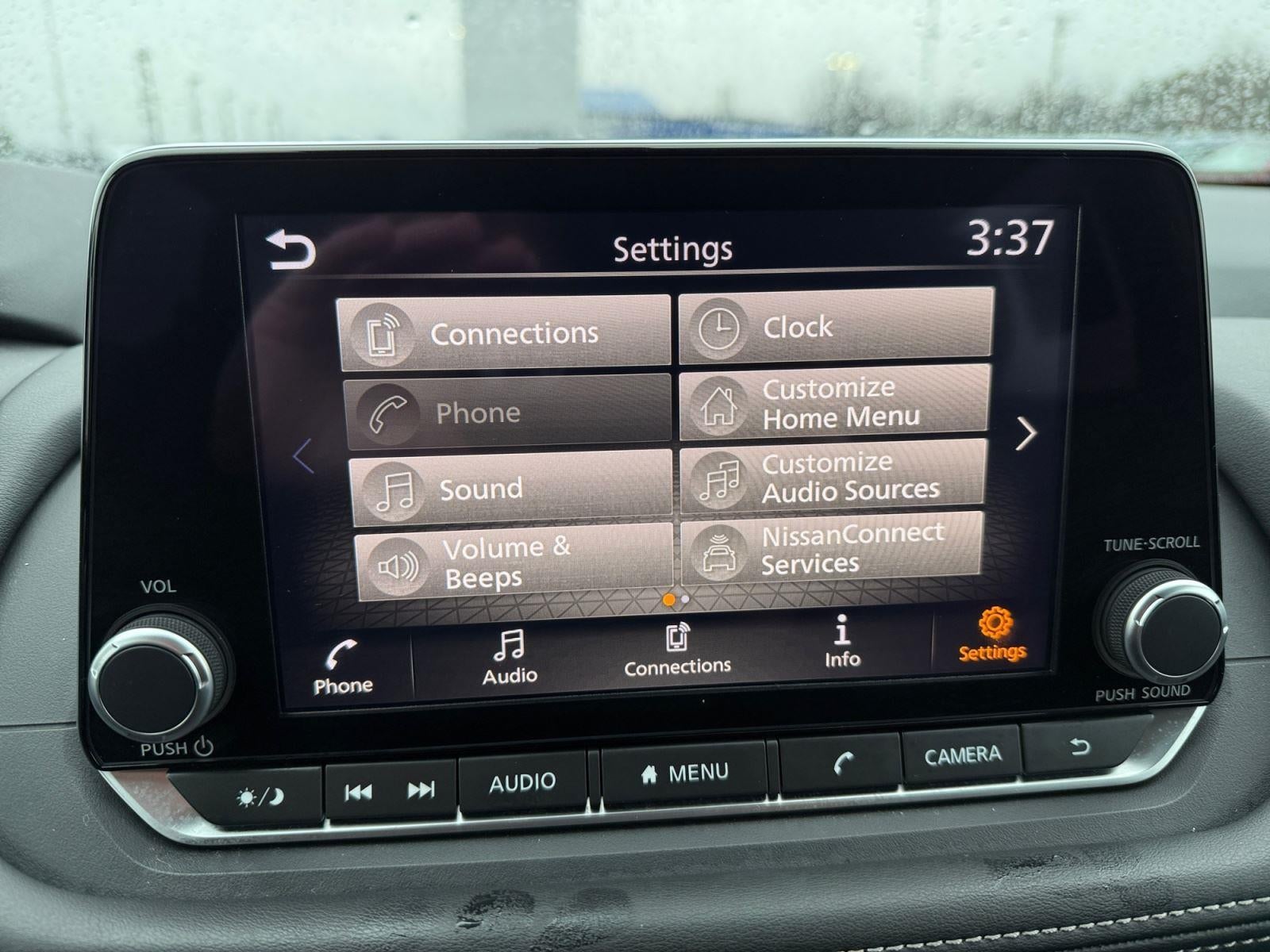 2025 Nissan Rogue SV