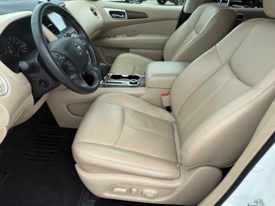 2018 Nissan Pathfinder Platinum