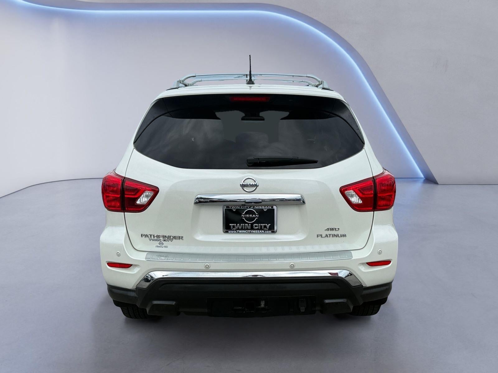 2018 Nissan Pathfinder Platinum